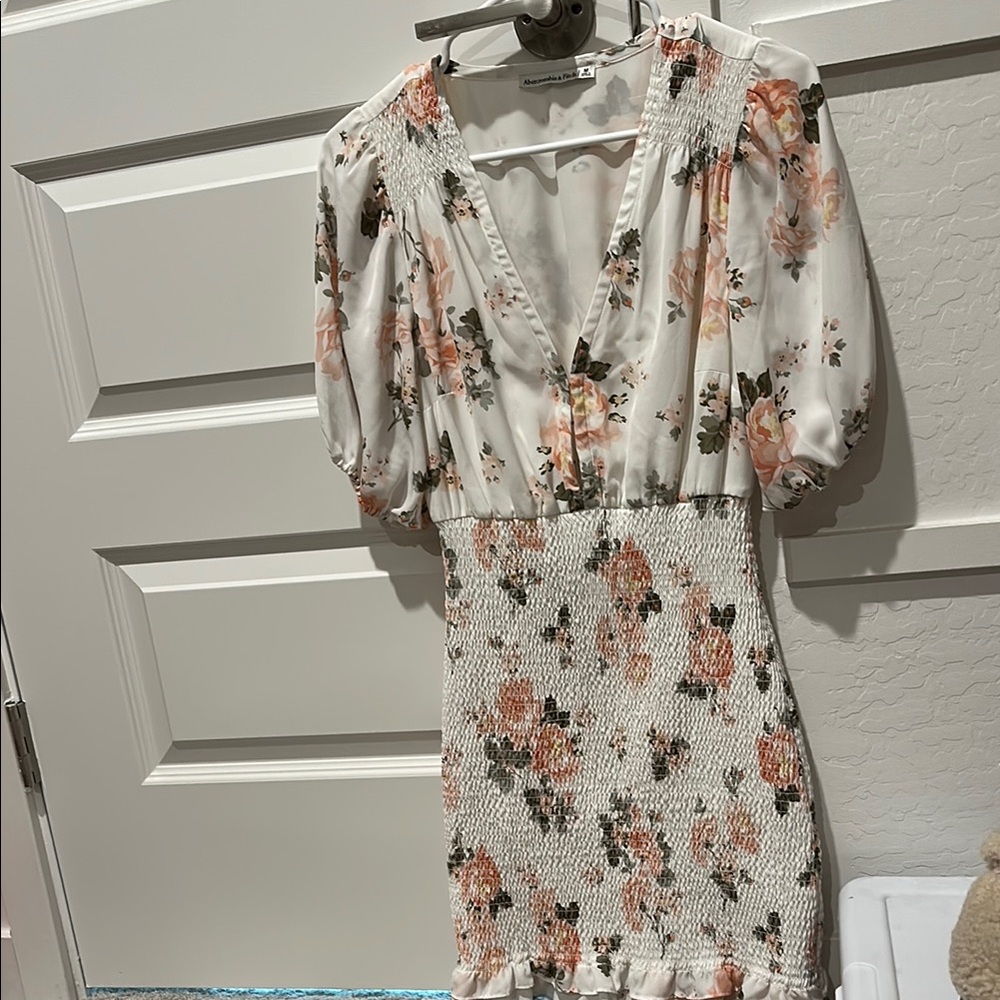 Abercrombie & Fitch Cream Bodycon Mini Dress with Plunge Neckline